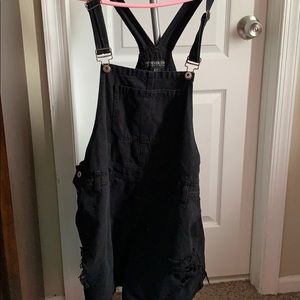 Plus size distressed overall shorts